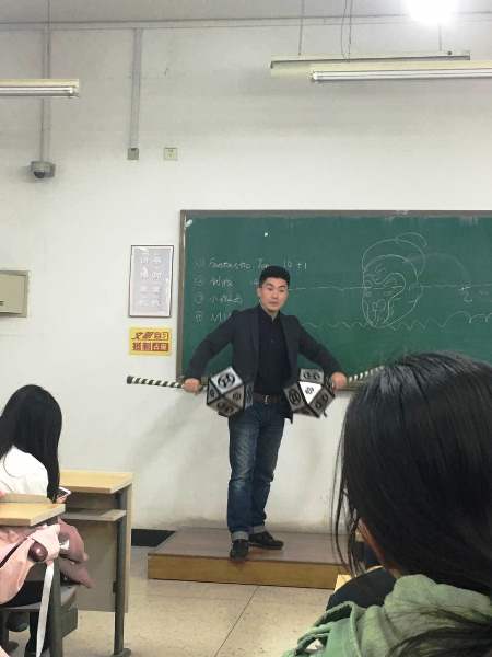 1499304610822380.jpg 365英国上市公司研究生学术周末感悟京剧艺术2.jpg