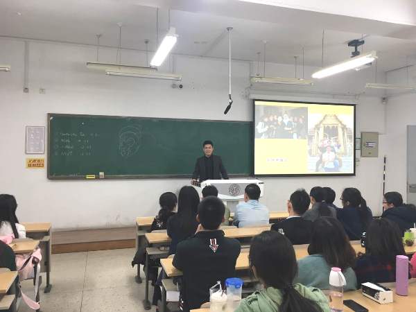 1499304591217611.jpg 365英国上市公司研究生学术周末感悟京剧艺术.jpg